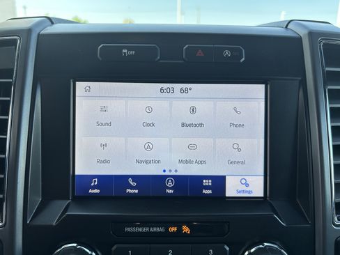 Used 2020 Ford F150 XLT w/ Equipment Group 302A Luxury AWD/4WD image 27