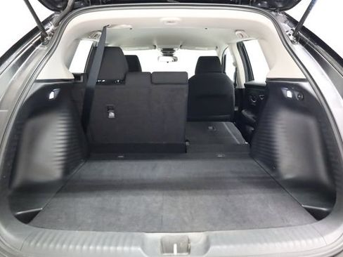 Used 2025 Honda HR-V LX image 33