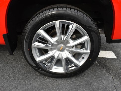 Used 2019 Chevrolet Silverado 1500 LT w/ Texas Edition AWD/4WD image 33