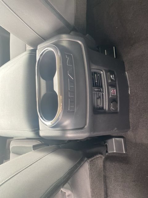 Used 2024 Nissan Titan SV w/ SV Convenience Package AWD/4WD image 13