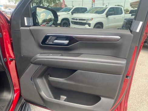 New 2026 Chevrolet Tahoe LS w/ LPO, Dark Essentials Package RWD image 9