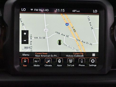 Used 2022 Jeep Wrangler Unlimited Sahara AWD/4WD image 21