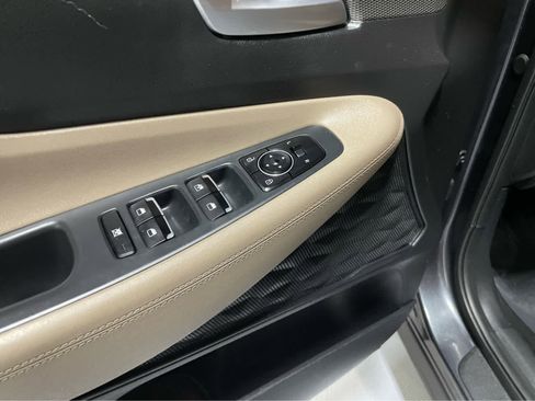 Used 2020 Hyundai Santa Fe SE w/ Cargo Package AWD/4WD image 23