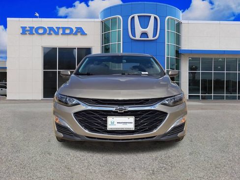 Used 2023 Chevrolet Malibu RS w/ LPO, Floor Liner Package FWD image 8