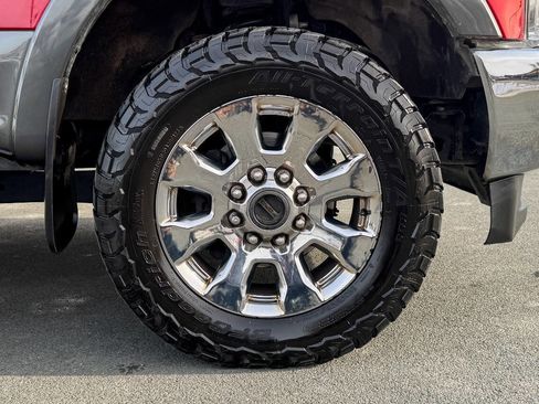 Used 2019 Ford F250 Lariat w/ Lariat Ultimate Package image 14