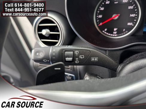 Used 2022 Mercedes-Benz GLC 300 4MATIC image 21