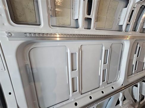 New 2025 Mercedes-Benz Sprinter 2500 image 17