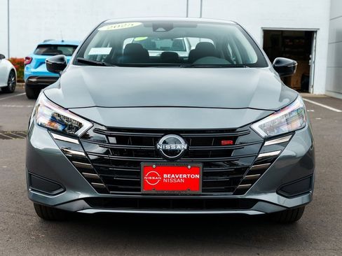 New 2025 Nissan Versa SR w/ Trunk Package image 2