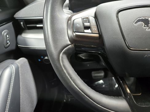 Used 2021 Ford Mustang Mach-E Select image 14
