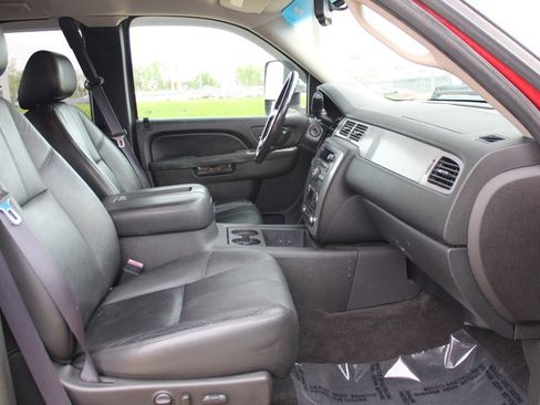 Used 2012 Chevrolet Silverado 2500 LTZ w/ LTZ Plus Package AWD/4WD image 8