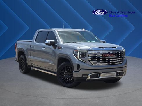 Used 2024 GMC Sierra 1500 Denali w/ Denali Reserve Package AWD/4WD image 1
