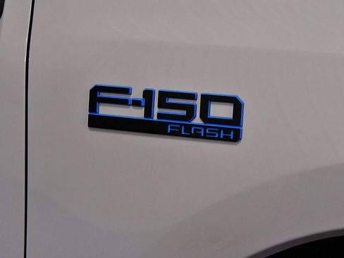 Used 2024 Ford F150 Lightning Flash image 10
