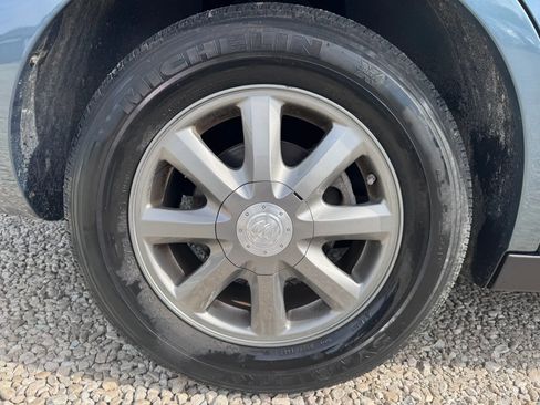 Used 2007 Buick LaCrosse CX FWD image 12