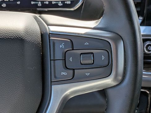 Used 2025 Chevrolet Silverado 1500 LT RWD image 19