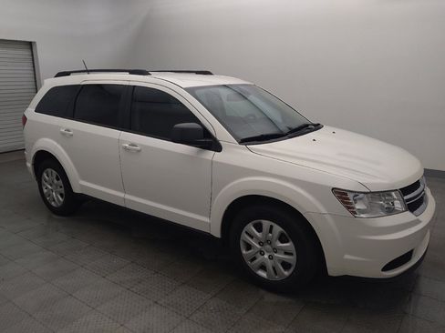 Used 2018 Dodge Journey SE FWD image 11