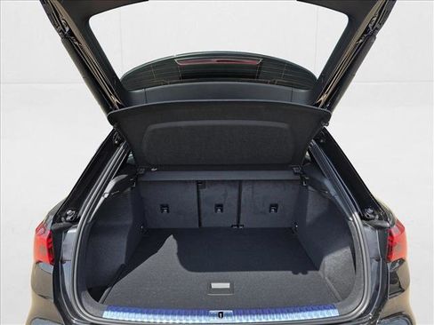 New 2025 Audi Q3 2.0T Premium image 24