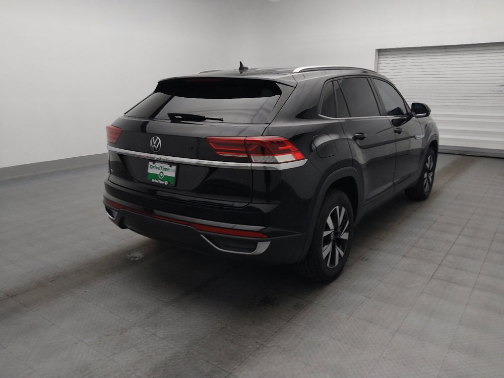 Used 2022 Volkswagen Atlas Cross Sport SE FWD image 9
