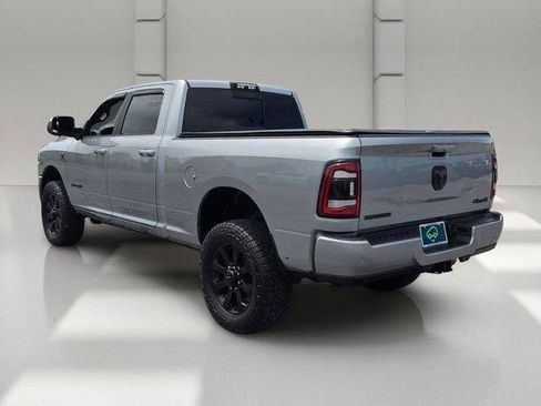Used 2020 RAM 2500 Big Horn w/ Level 2 Equipment Group AWD/4WD image 3