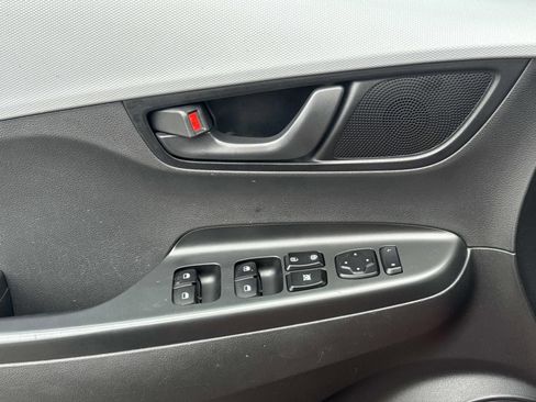 Used 2020 Hyundai Kona SE FWD image 21