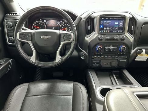 Used 2021 Chevrolet Silverado 1500 LTZ w/ LTZ Premium Package AWD/4WD image 10