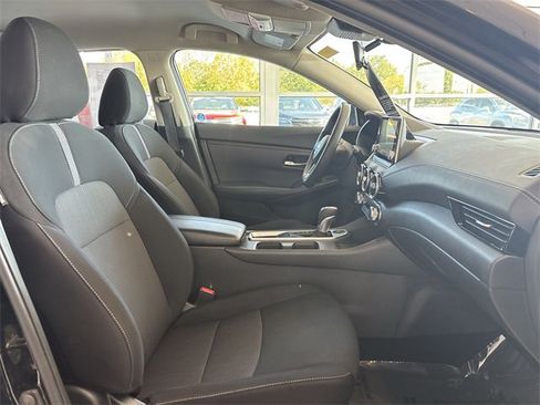 Used 2023 Nissan Sentra SV image 18