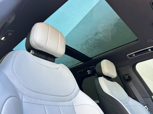 Used 2026 Land Rover Range Rover Sport Dynamic SE image 25