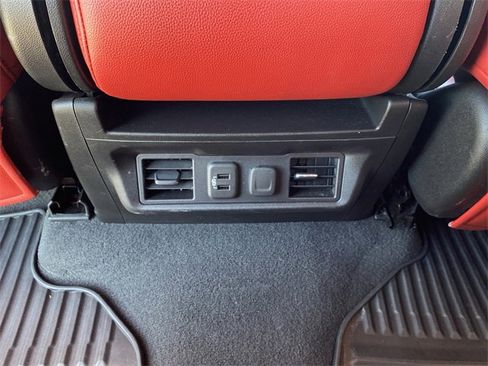 Used 2022 Chevrolet Silverado 1500 LT w/ Bed Protection Package image 14