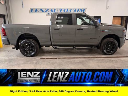 Used 2026 RAM 2500 Big Horn AWD/4WD image 1