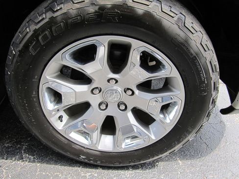 Used 2016 RAM 1500 Limited AWD/4WD image 29