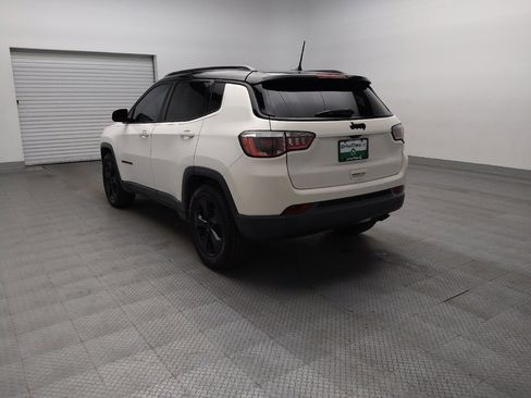 Used 2020 Jeep Compass Latitude FWD image 5