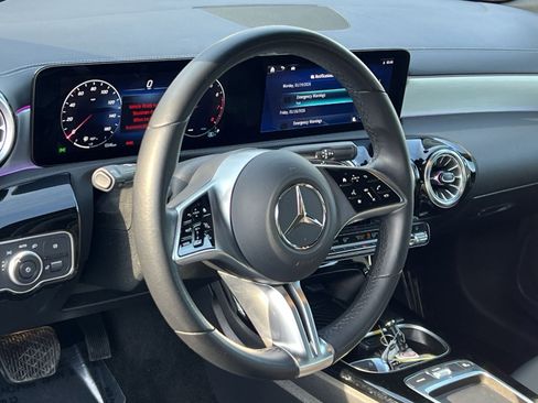 Certified 2025 Mercedes-Benz CLA 250 4MATIC image 14