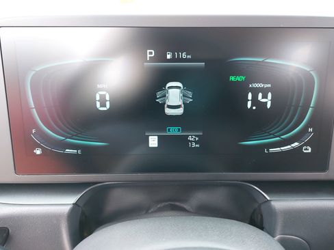 New 2026 Kia Niro LX image 18