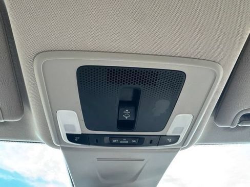 Used 2023 Honda Civic EX-L image 26
