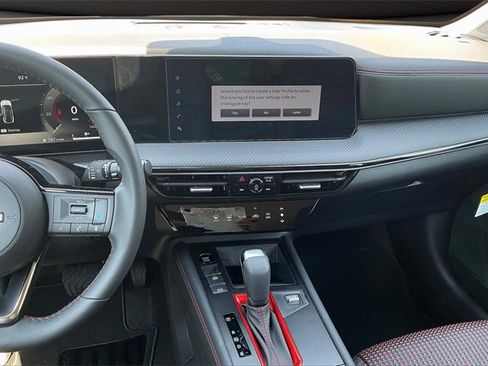 New 2025 Nissan Kicks SR w/ Interior Electronics Package image 6