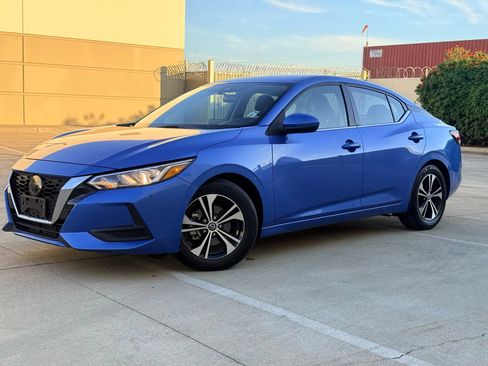 Used 2022 Nissan Sentra SV FWD image 1