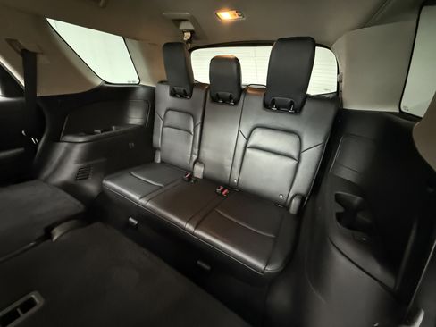 Used 2022 Nissan Pathfinder SL image 24