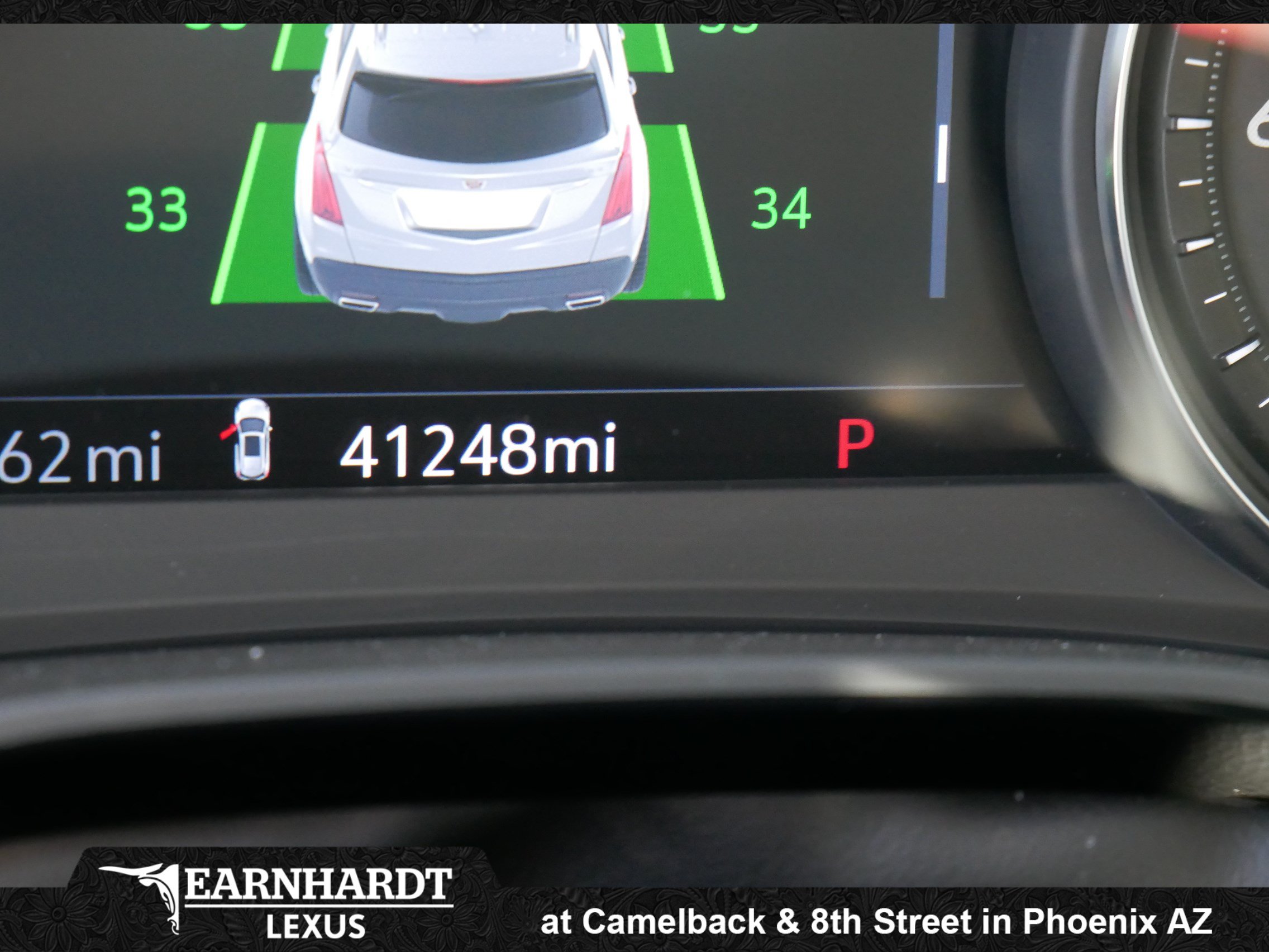 Used 2023 Cadillac XT5 Premium Luxury w/ Technology Package FWD image 4