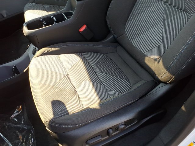 New 2027 Chevrolet Bolt LT w/ Comfort Package FWD image 20