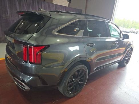 Used 2022 Kia Sorento SX FWD image 4