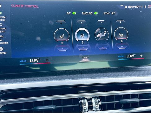Used 2024 BMW M440i Coupe RWD image 16