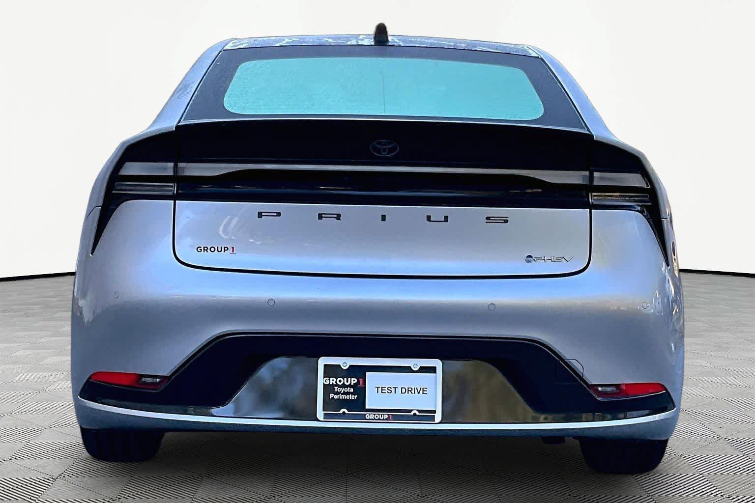 Certified 2026 Toyota Prius Plug-In Hybrid FWD image 5