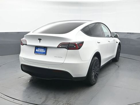 Used 2021 Tesla Model Y Long Range image 6