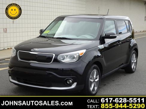 Used 2017 Kia Soul EV + image 1