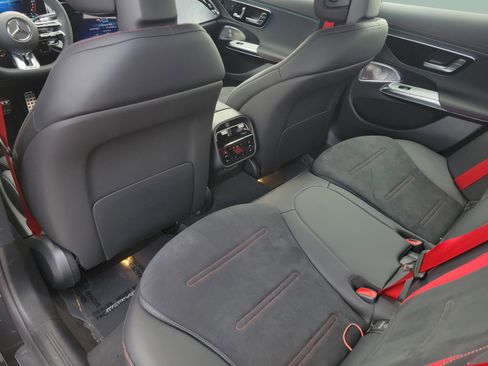 New 2026 Mercedes-Benz E 53 AMG e 4MATIC Sedan image 7