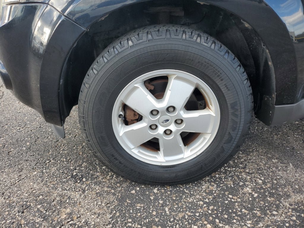Used 2012 Ford Escape XLT FWD image 16