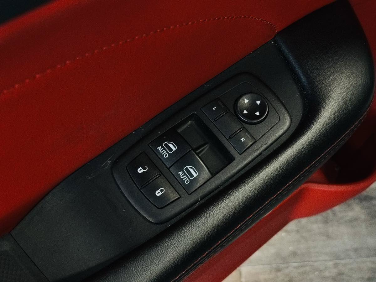 Used 2020 Dodge Challenger R/T Scat Pack RWD image 37