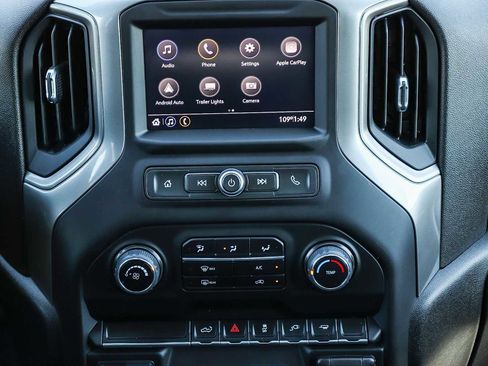 Used 2023 Chevrolet Silverado 2500 Custom w/ Custom Convenience Package image 14