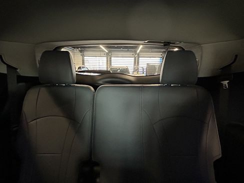 Used 2019 Buick Enclave Premium image 14