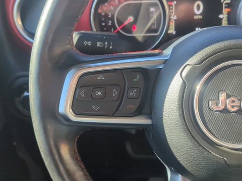 Used 2018 Jeep Wrangler Unlimited Rubicon image 17