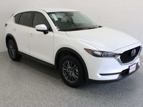 Used 2021 MAZDA CX-5 Touring FWD image 4